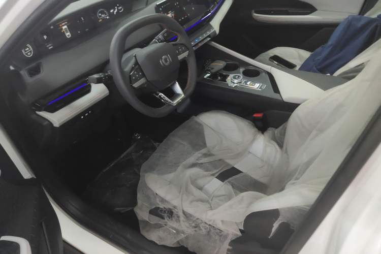 Used Qiyuan A06 2023 Supreme Model
