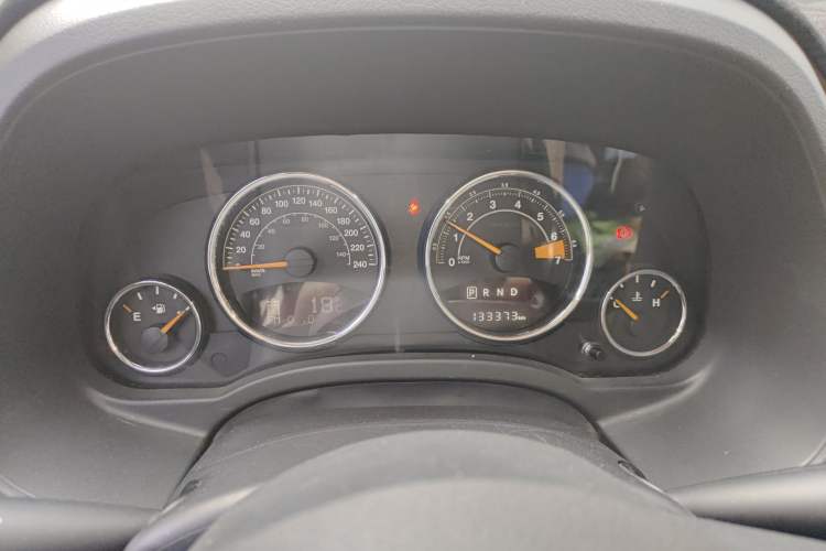 Used Jeep Compass 2014 Revised Version 2.4L Four-Wheel Drive Comfort Edition Instrument Cluster