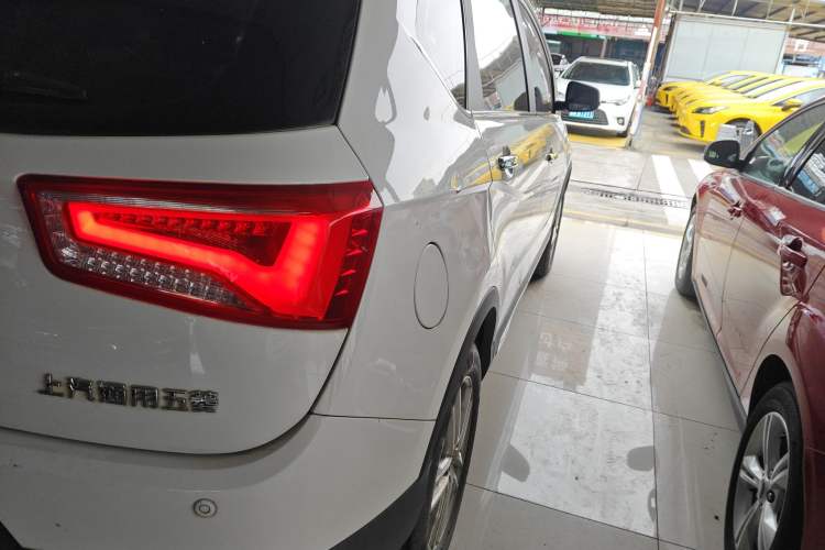 Used Baojun 560 2016 1.8L iAMT Elite Edition
