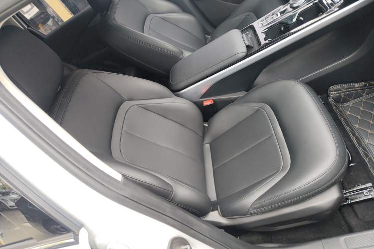 Used Wuling Xingguang 2024 Co-Creation Edition 510 Advanced Model