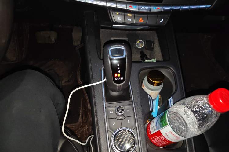 Used Cadillac XT4 2018 28T Two-Wheel Drive Leading Version