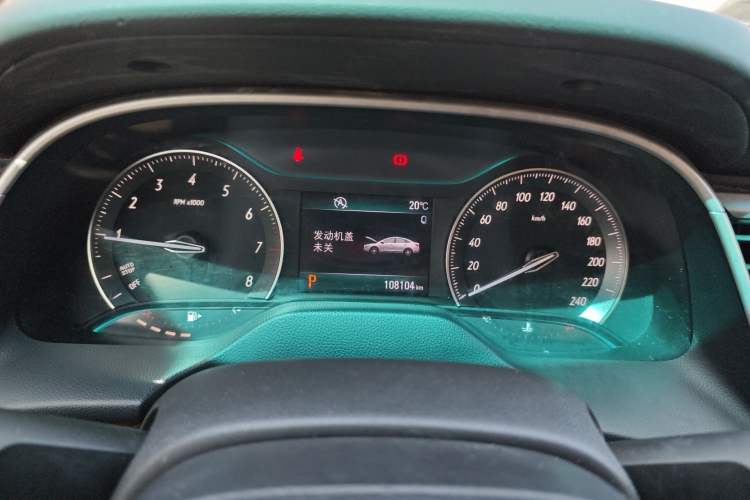 Used Buick GT 2015 15N Automatic Deluxe Edition Instrument Cluster