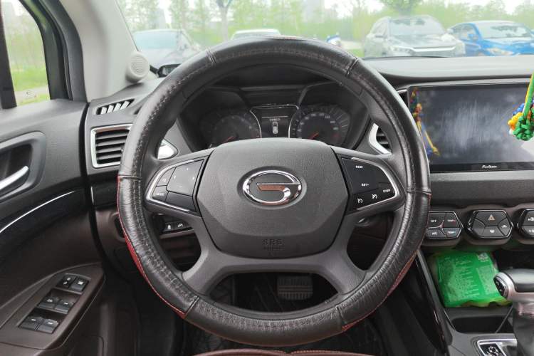 Used GAC Trumpchi GS4 2017 235T Automatic Two-Wheel Drive Elite Edition Steering Wheel