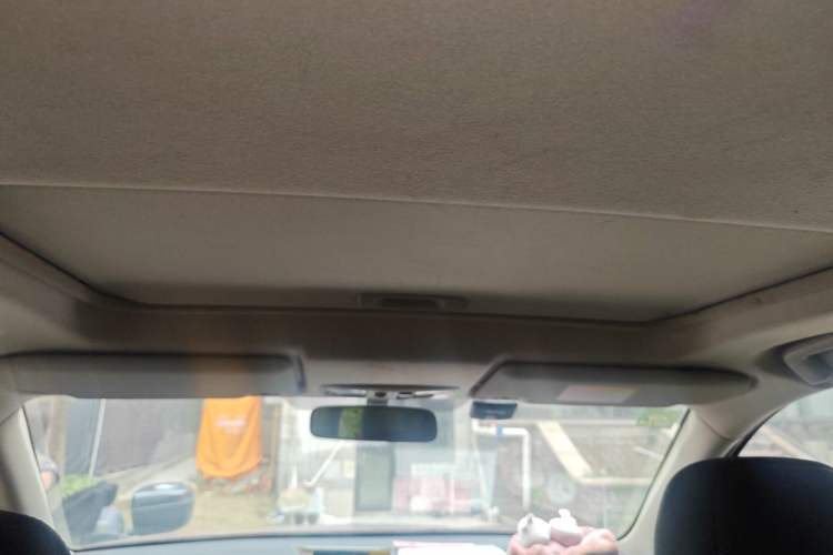 Used Mitsubishi Outlander 2013 2.4L Four-Wheel Drive Luxury Navigation Version 7 Seats