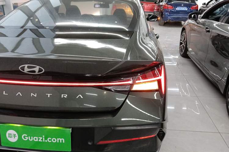 Used Hyundai Elantra 2023 1.5L CVT LUX Prestige Edition