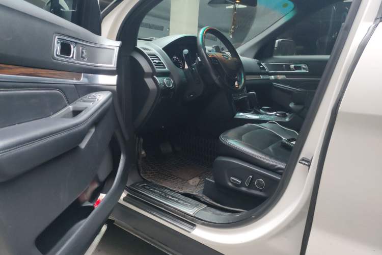 Used Ford Explorer 2017 2.3T Elite Edition
