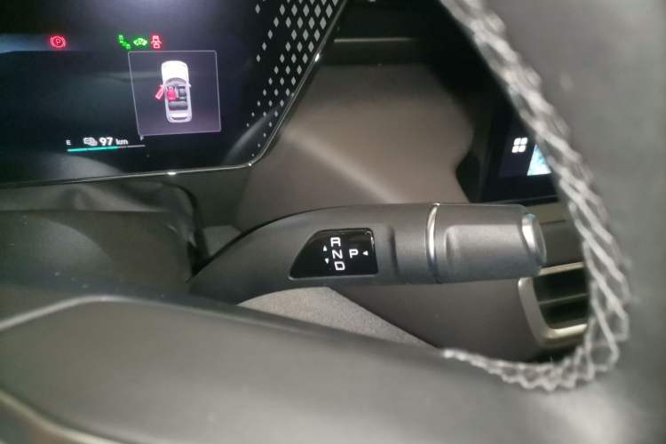 Used Wey Mocha New Energy 2024 Hi4 Four-Wheel Drive Long-Range Version