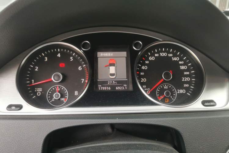 Used Volkswagen FAW-Volkswagen CC 2012 2.0 TSI Luxury Model Instrument Cluster