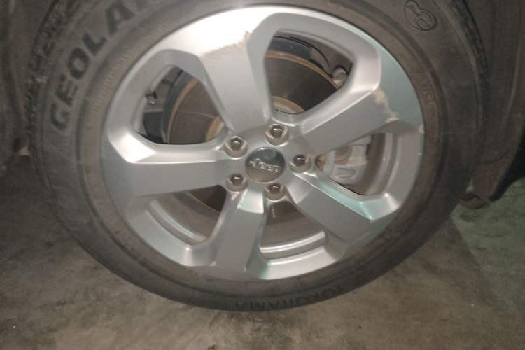 Used Jeep Compass 2017 200T Automatic Enjoyment Version Right Front Wheel Hub