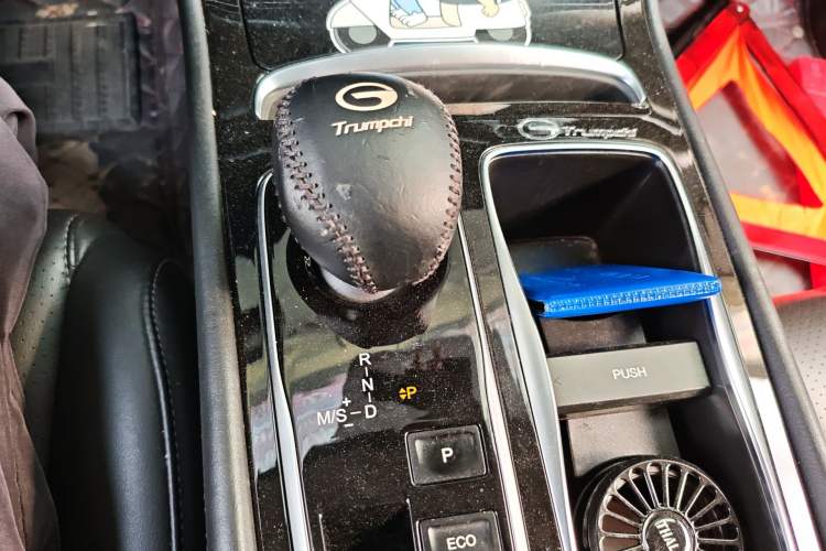 Used GAC Trumpchi GA6 2019 270T Automatic Luxury Edition Gear Lever