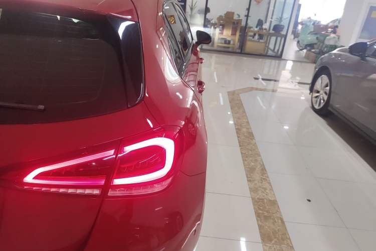 Used Mercedes-Benz A-Class 2019 A 200 Dynamic Edition Exterior 1