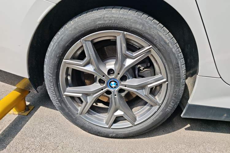 Used BMW i3 2022 eDrive 35 L Exterior 5