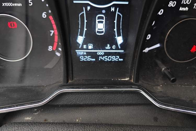 Used HYOSOW H3 2017 1.5L Manual Comfort Sunroof Version