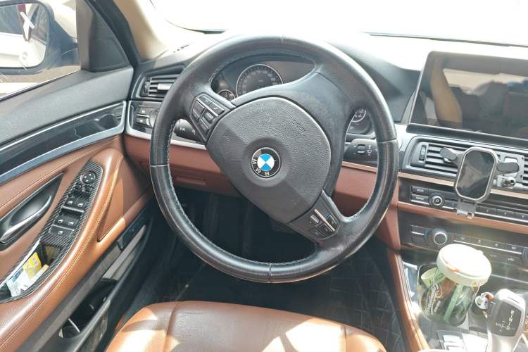 Used BMW 5 Series 2014 520Li Elegant Model Steering Wheel