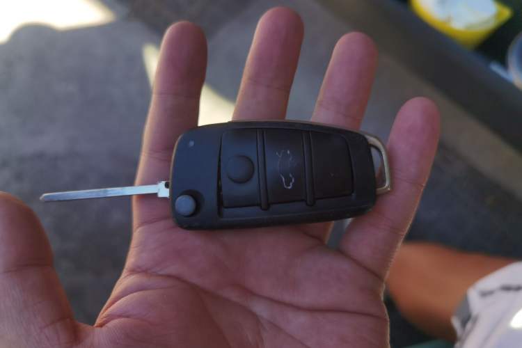 Used Chery New Energy QQ Ice Cream 2022 170km Sundae Phosphate Lithium-Ion Vehicle Key