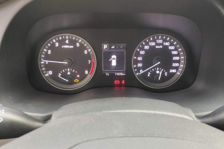 Used Hyundai Tucson 2015 1.6T Dual-Clutch Two-Wheel-Drive Smart Model