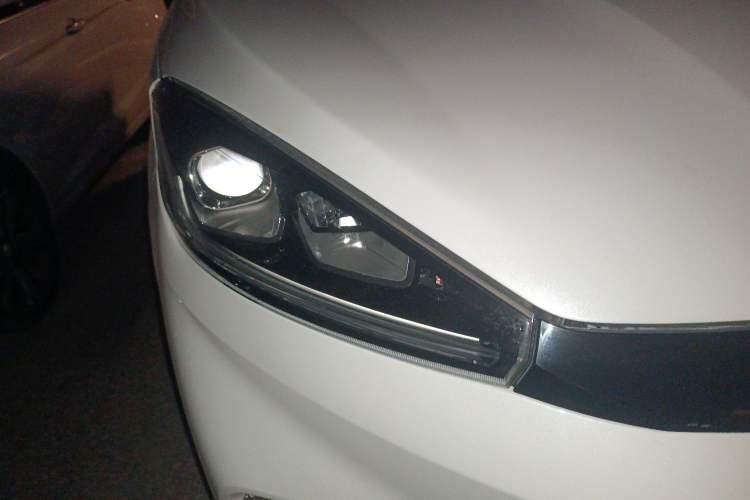 Used WM Motor EX5 2018 EX5 500 Extra Innovation Edition
