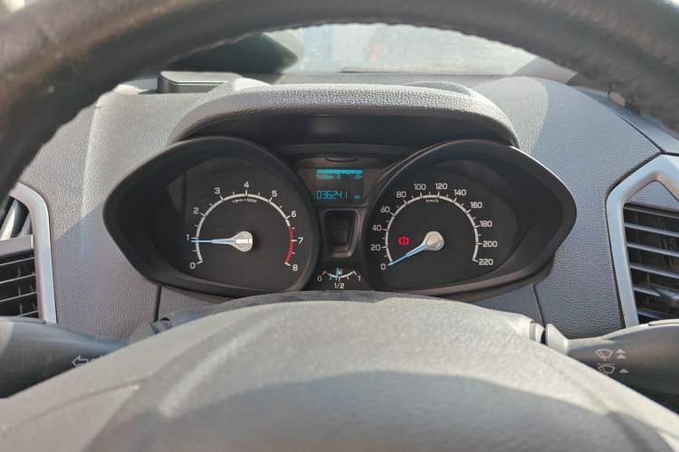 Used Ford EcoSport 2013 1.5L Manual Comfort Model