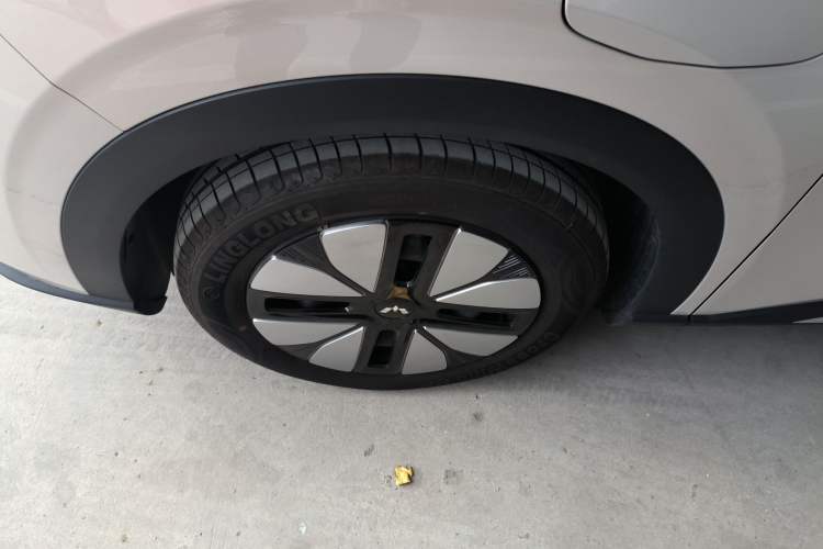 Used Wuling Bingo S 2025 Model 325km Deluxe Edition