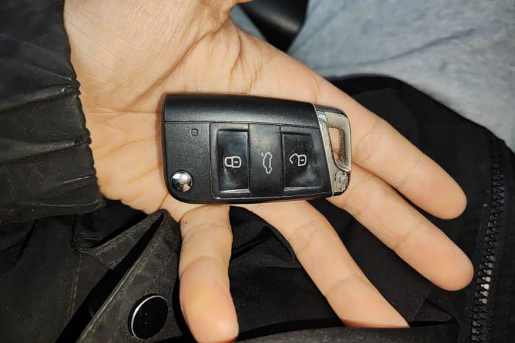 Used Volkswagen Golf 2016 1.4TSI Automatic R-Line Vehicle Key