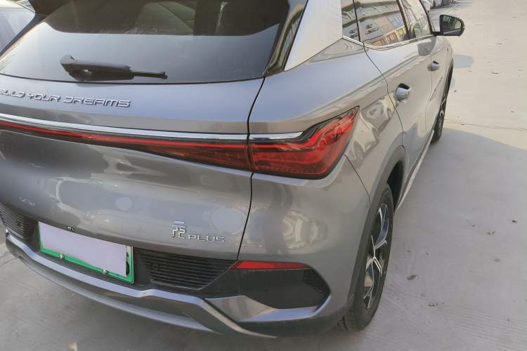 Used BYD Yuan PLUS 2024 Honor Edition 430KM Beyond Model
