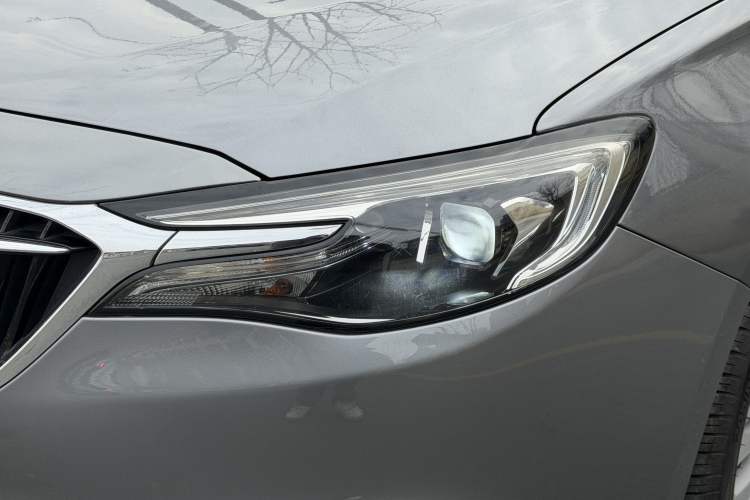 Used Buick GT 2018 18T Automatic Elite Model