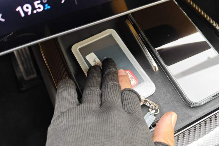 Used Xiaomi Auto SU7 Ultra 2025 Ultra Model Interior 1