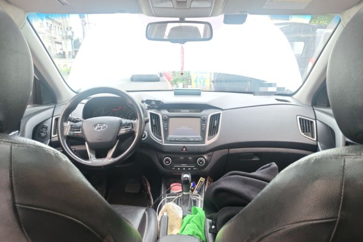 Used Hyundai ix25 2015 2.0L Automatic Two-Wheel Drive Intelligent GLS