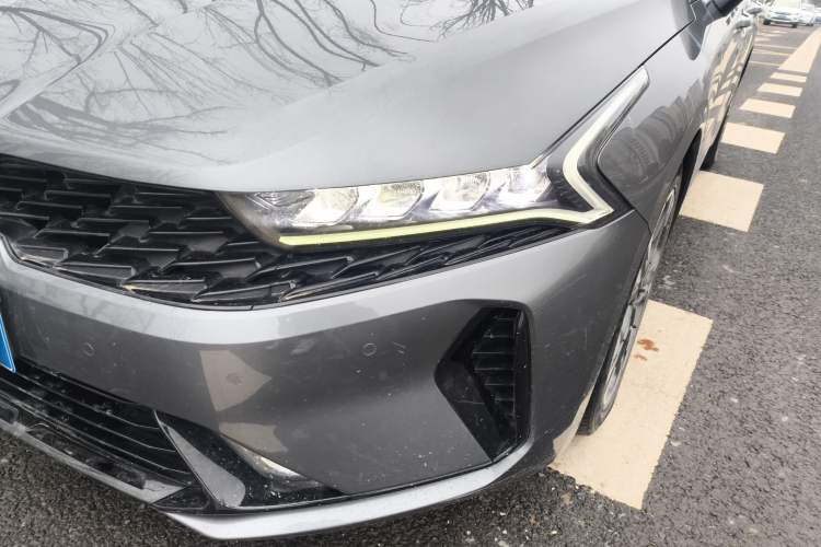 Used Kia K5 2021 270T CVVD Refreshed Edition
