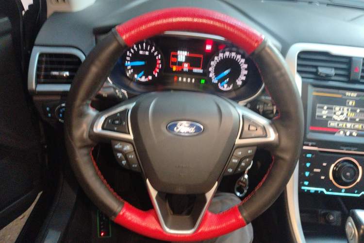 Used Ford Mondeo 2013 1.5L GTDi180 Fashion Edition Steering Wheel