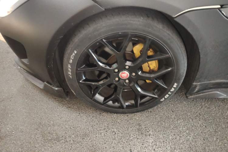 Used Jaguar F-TYPE 2015 3.0 SC Hardtop Version
