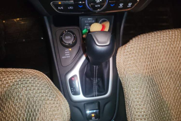 Used Jeep Cherokee 2014 2.4L Luxury Edition