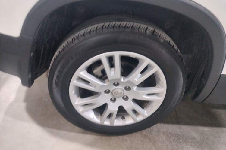 Used Changan CS75 2017 Shangkui Edition 1.8T Automatic All-Wheel-Drive Prestige Model
