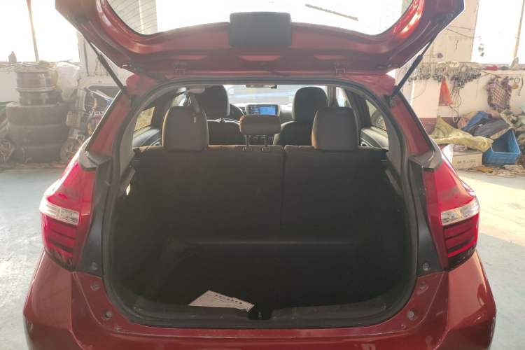 Used Toyota YARiS L Zhi Xuan 2016 Revised 1.5E CVT Charming Edition
