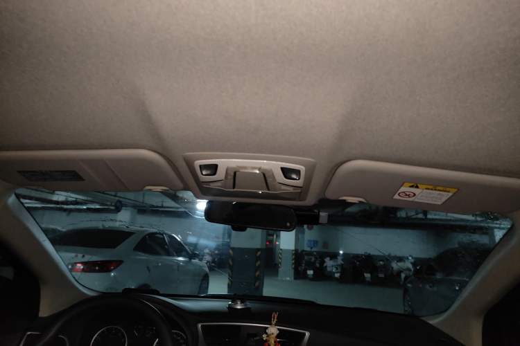 Used Nissan Sylphy 2019 Classic 1.6XE CVT Comfort Edition Headliner