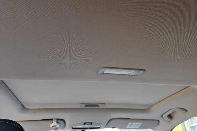 Used Geely Auto Emgrand 2022 4th Generation 1.5L CVT Flagship Model Headliner