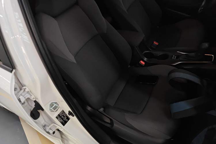 Used Toyota Levin 2022 Facelift TNGA 1.5L CVT Progressive Edition Right Front Seat