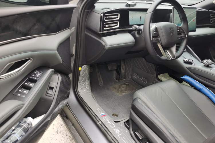 Used BYD Qin L 2024 DM-i 80KM Beyond Model Driver Seat