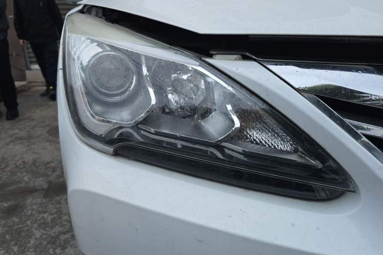 Used BYD G5 2014 1.5TID Automatic Prestige Model