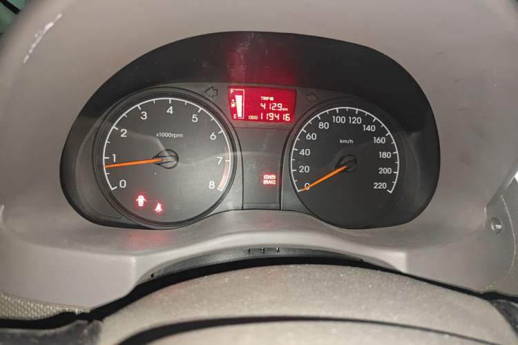 Used Hyundai Verna (older generation) 2010 Sedan 1.4L Manual Comfort GS