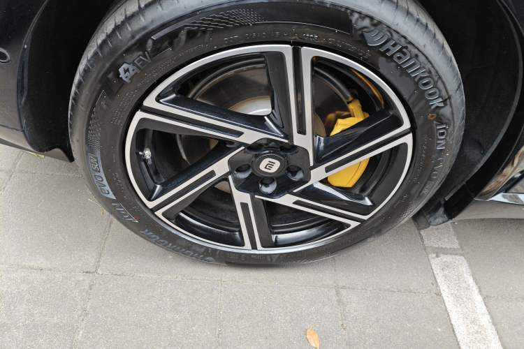Used Xiaomi Auto YU7 2025 Ultra-Long Range Rear-Wheel Drive Version