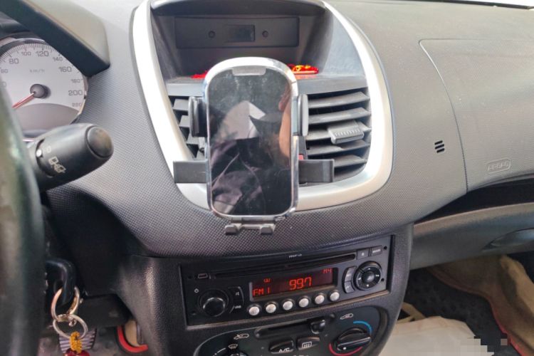 Used Peugeot 207 2010 Hatchback 1.4L Manual Yule Edition Audio And AC Panel