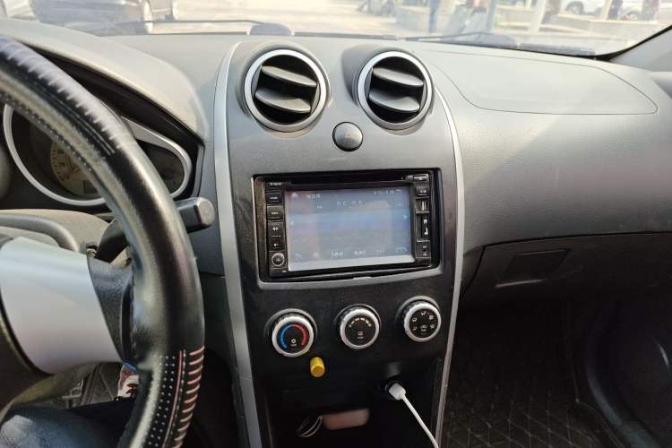 Used Haima Qubit 2013 1.3L Manual Cool Edition