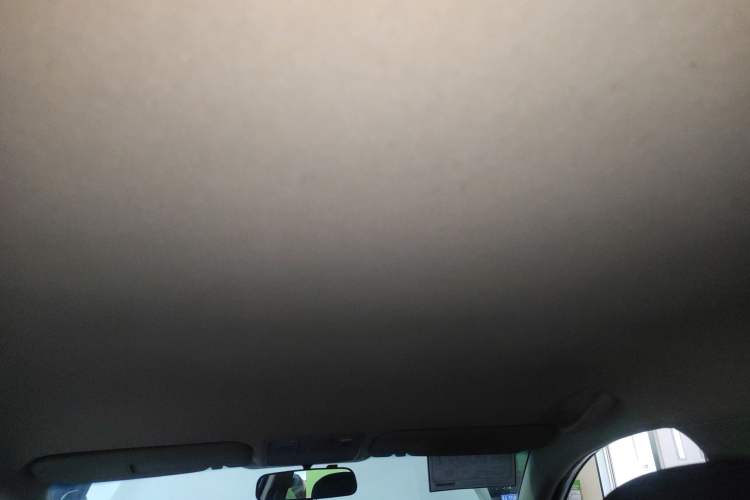 Used Kia K2 2012 Sedan 1.4L Automatic GLS Commemorative Edition
