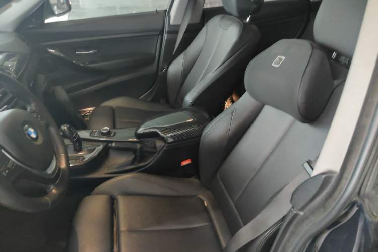 Used BMW 3 Series GT 2018 320i Sport Edition Left Front Seat