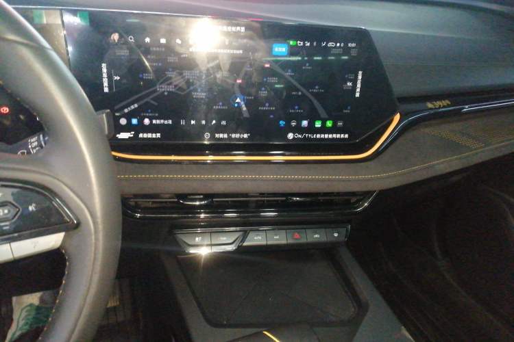 Used CHANGAN OSHAN X5 PLUS 2023 1.5T DCT Excellence Edition