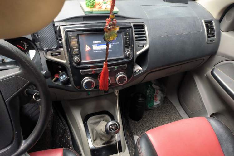 Used GAC Gonow GP150 2015 2.5T Two-Wheel Drive Deluxe Version GA4D25TCI
