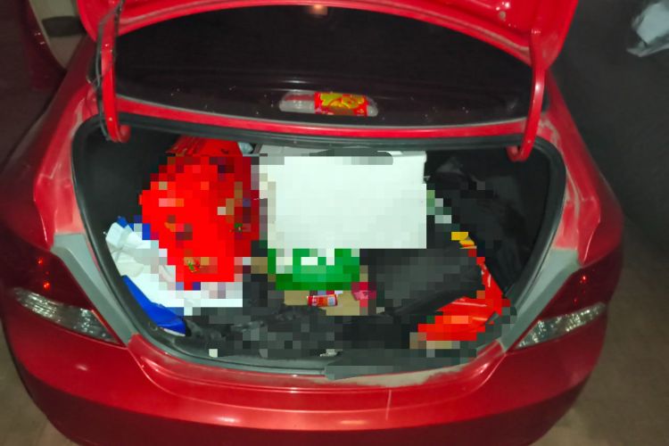 Used Hyundai Verna (older generation) 2010 Sedan 1.4L Automatic Fashionable GT Model Trunk