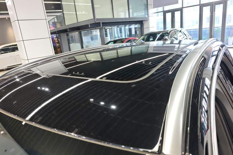 Used Volvo XC60 New Energy 2023 T8 Plug-in Hybrid Long-Range All-Wheel Drive Smart Luxury Edition Roof