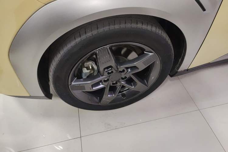 Used AION Y 2022 Plus 70 Tech Edition
